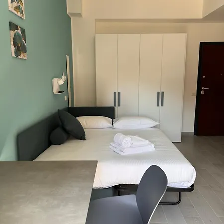 Abbiategrasso - Bocconi - Nuovi Indipendenti * Milan