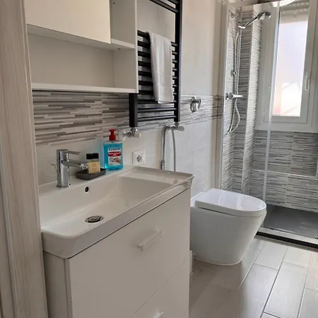 Abbiategrasso - Bocconi - Nuovi Indipendenti Apartment Milan